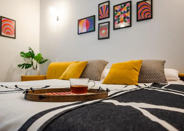 The Bau-haus - Station Area Appartement *