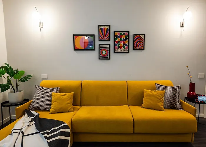 The Bau-haus - Station Area *